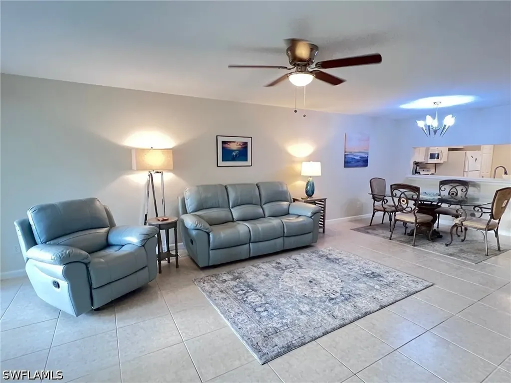 1051 Eastham Way Naples FL 34104