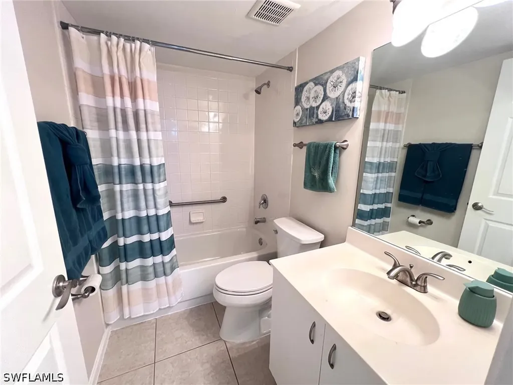 1051 Eastham Way Naples FL 34104
