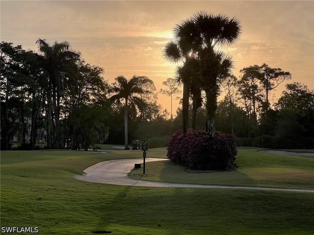 1051 Eastham Way Naples FL 34104