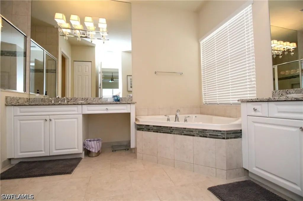 3279 Tahoe Court Naples FL 34119
