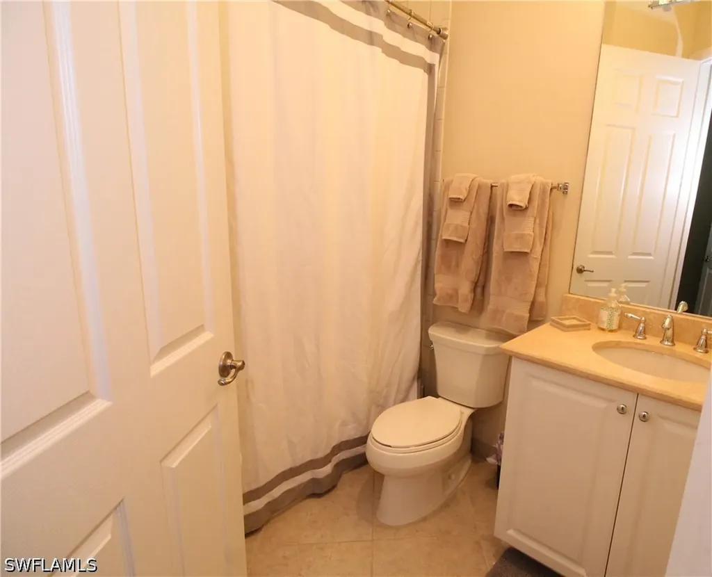 3279 Tahoe Court Naples FL 34119