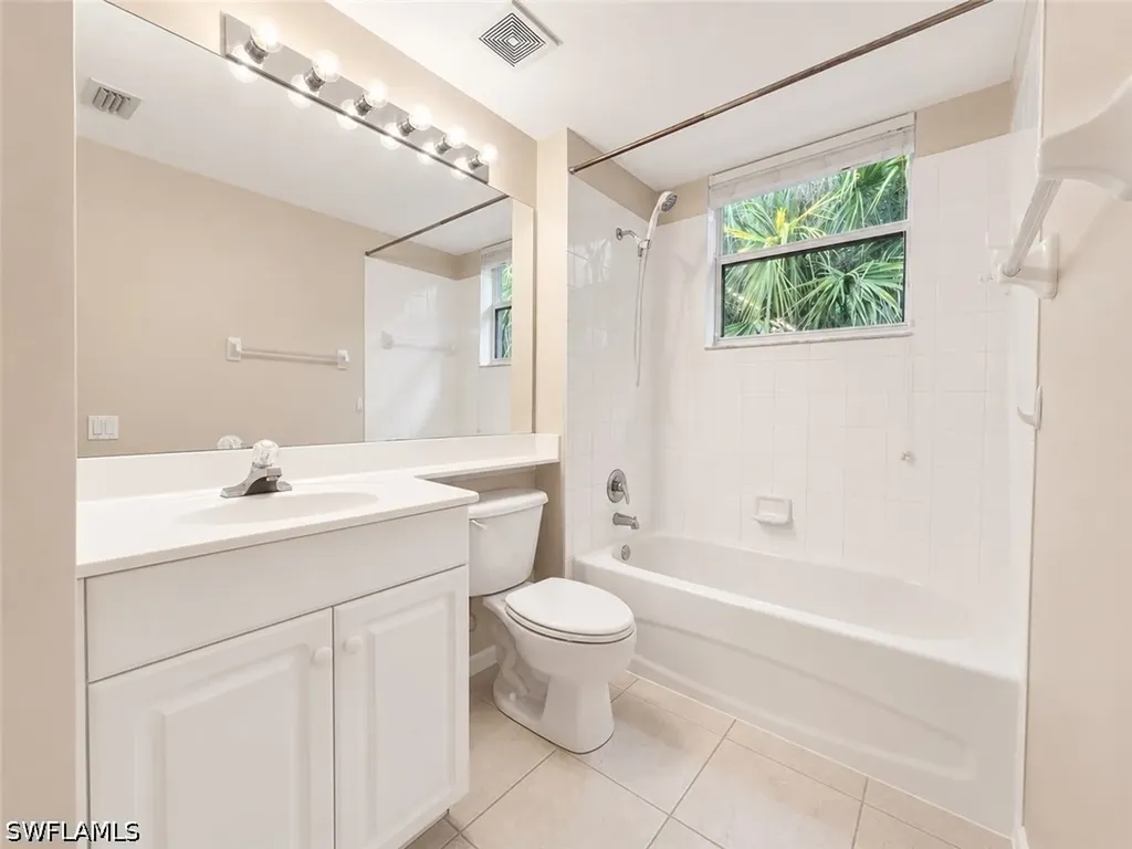 10020 Heather Lane Naples FL 34119