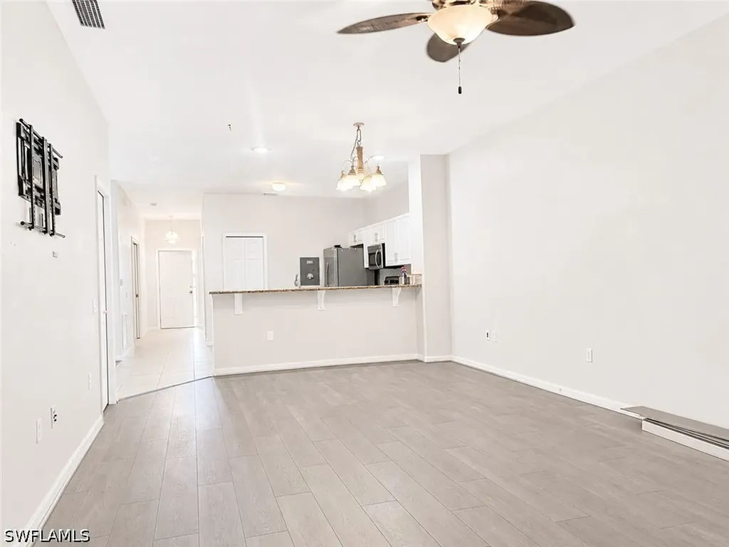 10020 Heather Lane Naples FL 34119