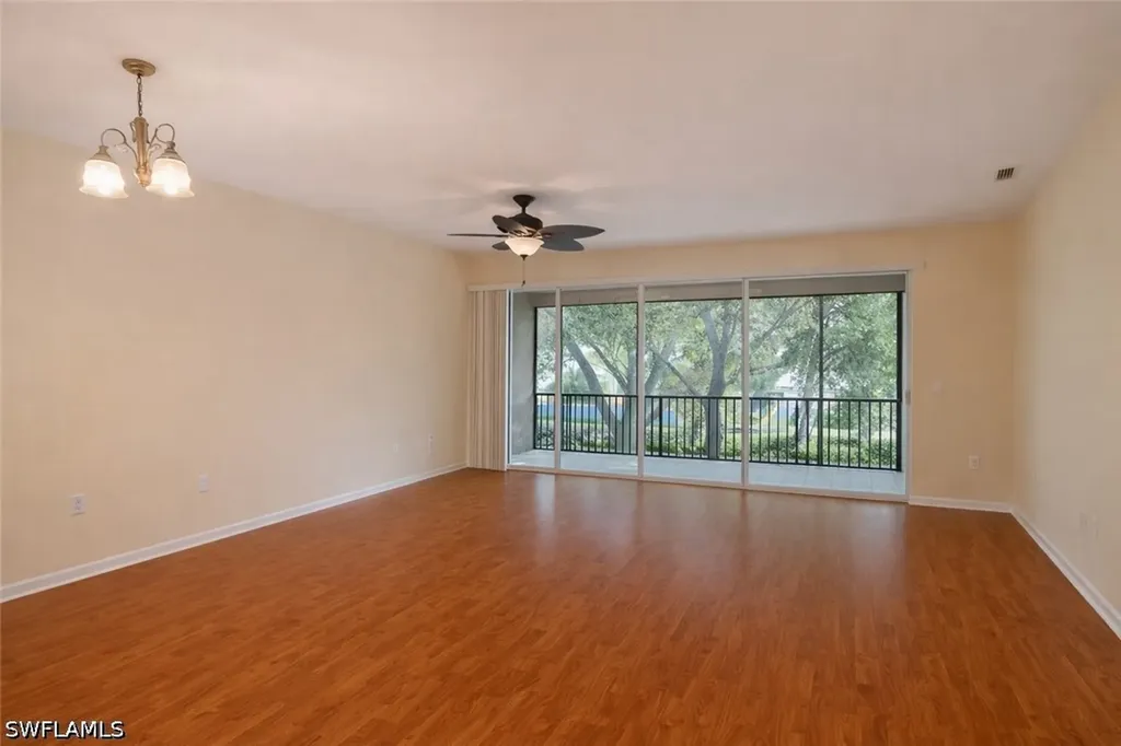 10020 Heather Lane Naples FL 34119