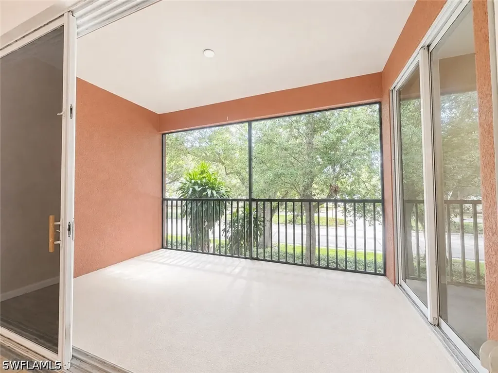 10020 Heather Lane Naples FL 34119