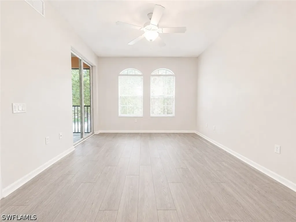 10020 Heather Lane Naples FL 34119