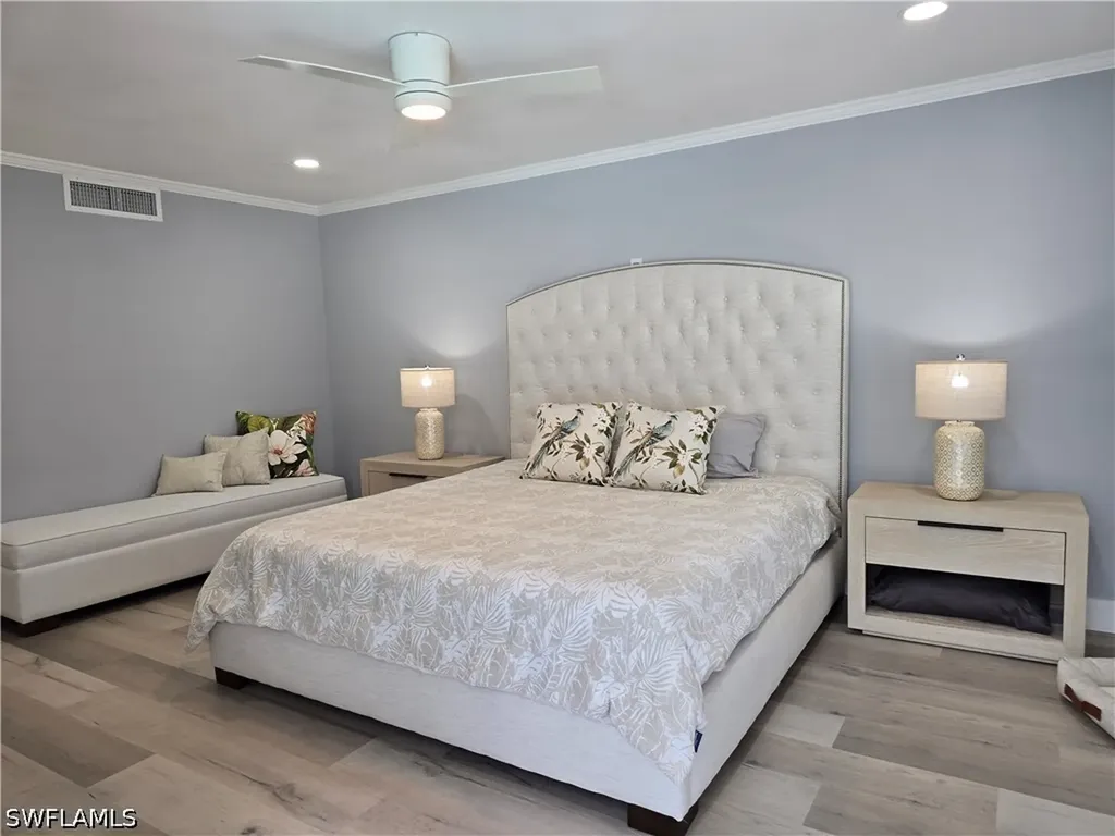 557 Parkwood Lane Naples FL 34103