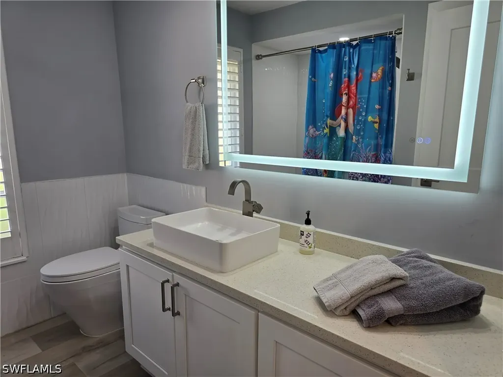 557 Parkwood Lane Naples FL 34103