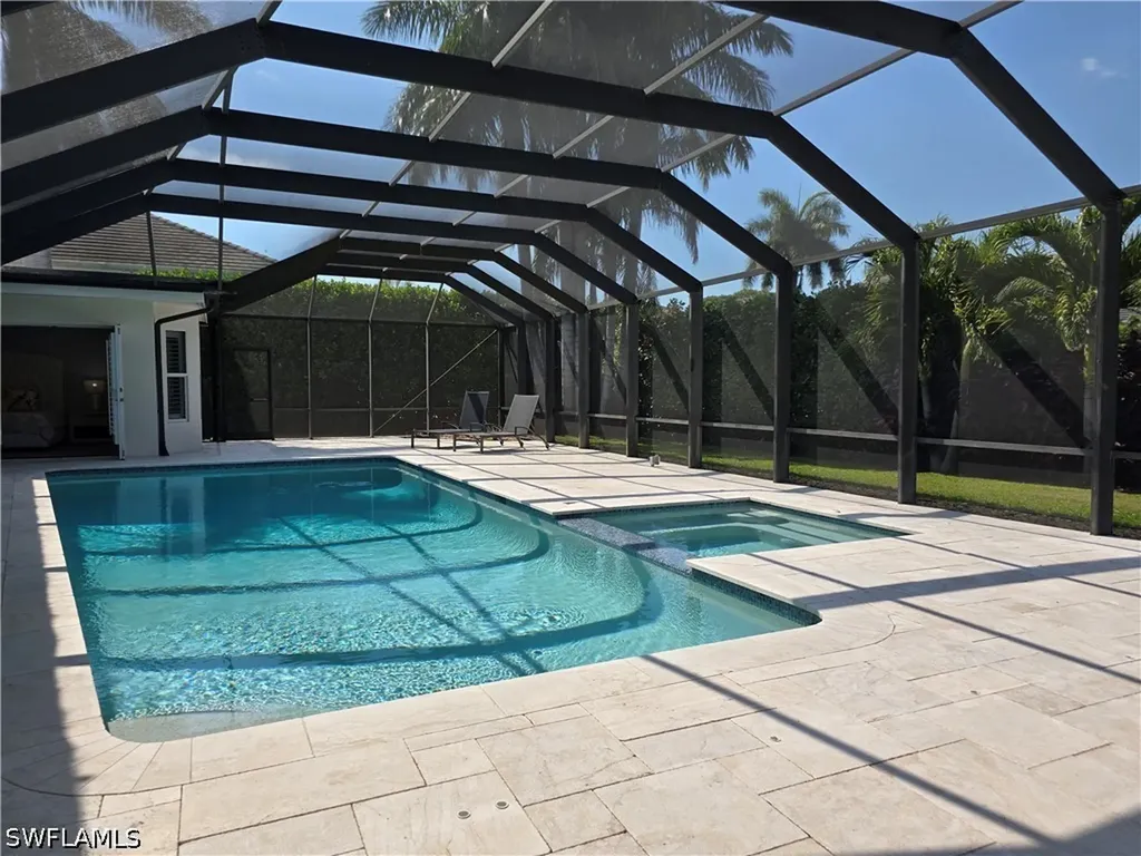 557 Parkwood Lane Naples FL 34103