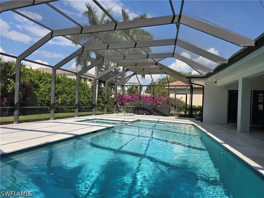 557 Parkwood Lane Naples FL 34103