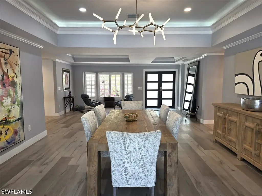 557 Parkwood Lane Naples FL 34103