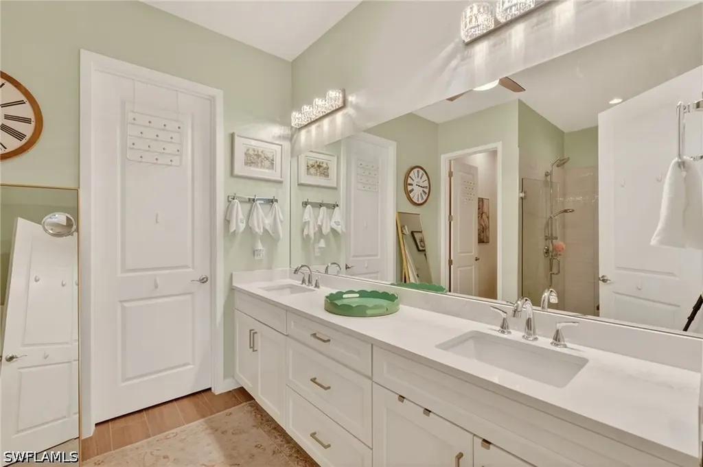 14628 Kingfisher Loop Naples FL 34120