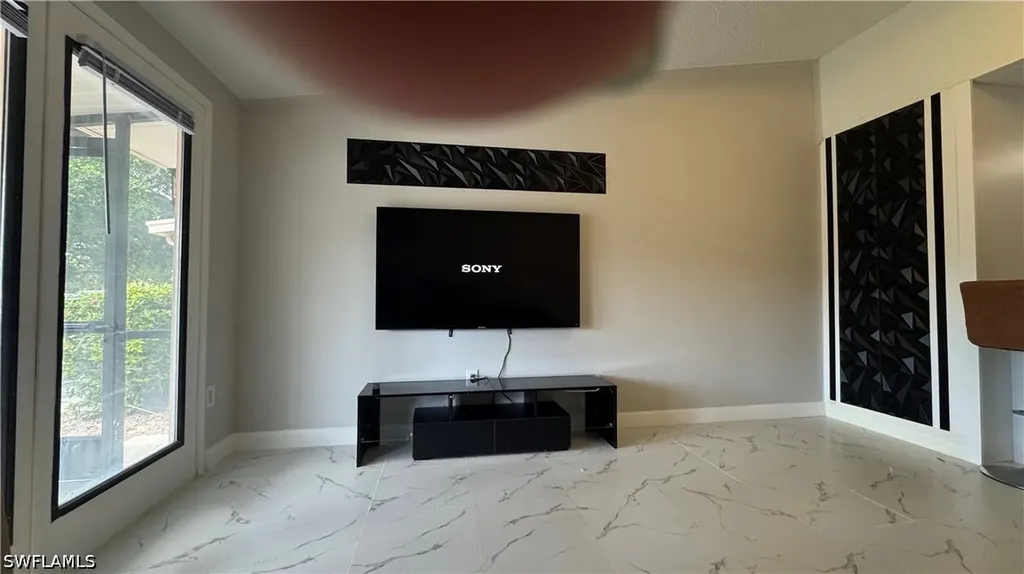 5222 Treetops Drive Naples FL 34113