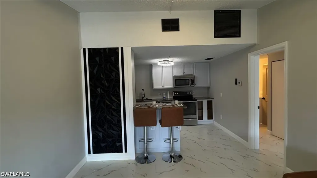 5222 Treetops Drive Naples FL 34113
