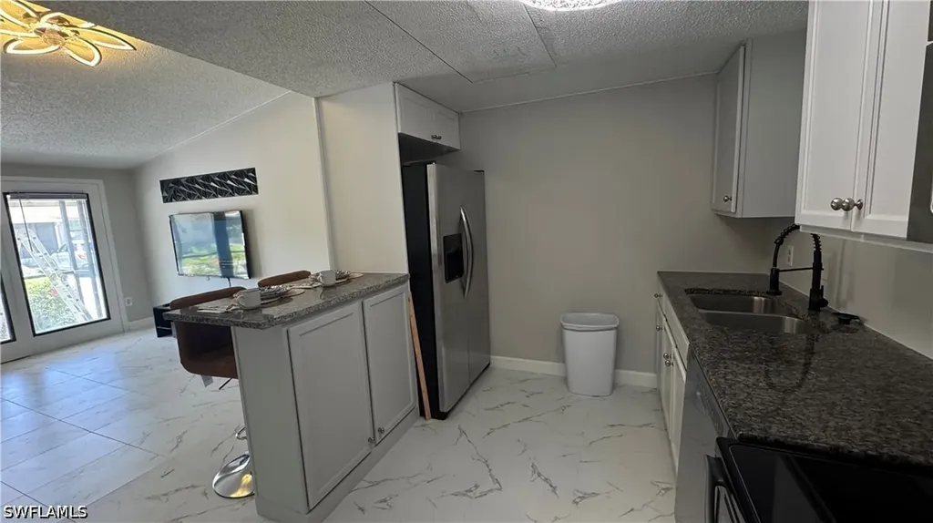 5222 Treetops Drive Naples FL 34113
