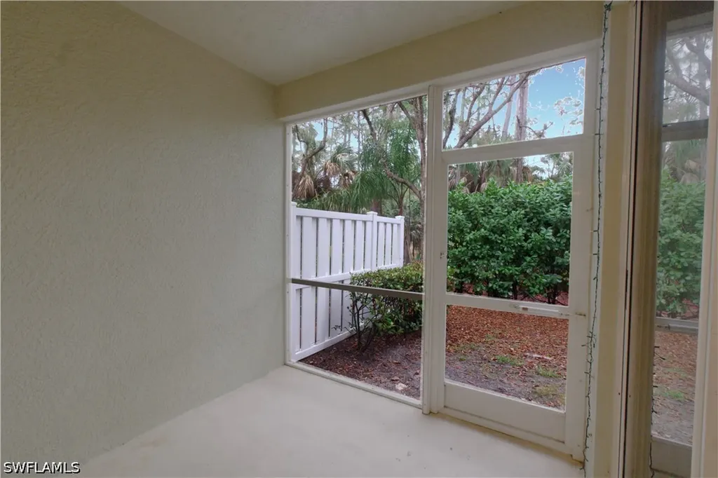 1395 Mariposa Circle Naples FL 34105