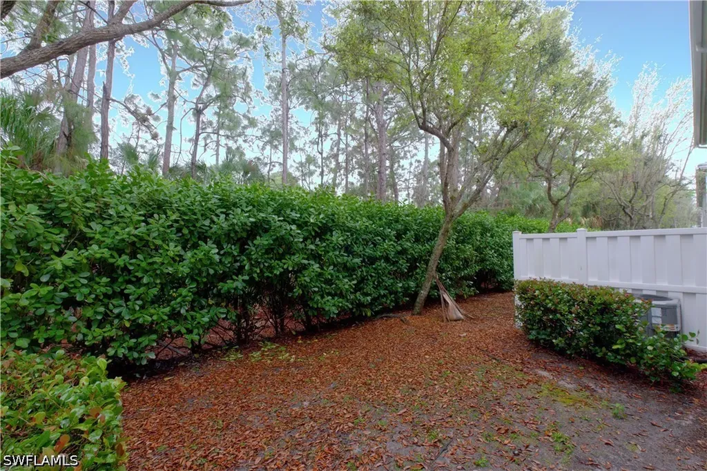 1395 Mariposa Circle Naples FL 34105