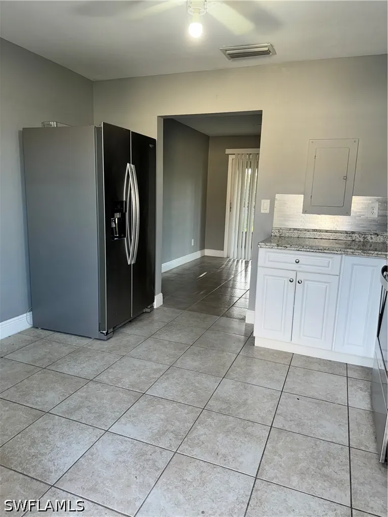 334 Cape Coral Parkway W Cape Coral FL 33914