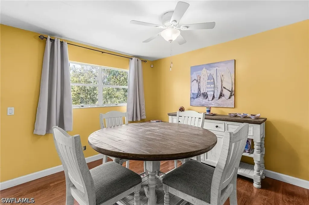 4870 Hawthorn Woods Way Naples FL 34116