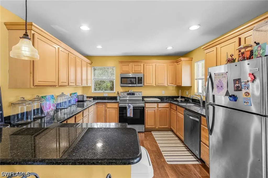 4870 Hawthorn Woods Way Naples FL 34116