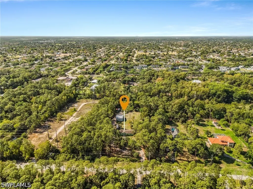 4870 Hawthorn Woods Way Naples FL 34116