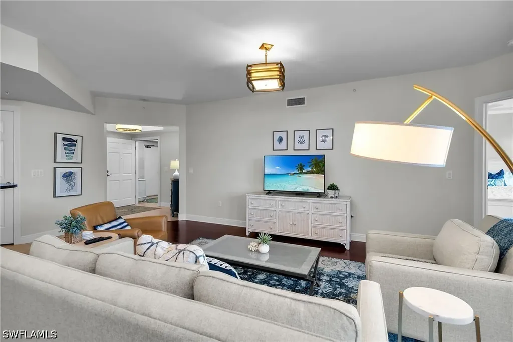 1065 Borghese Lane Naples FL 34114