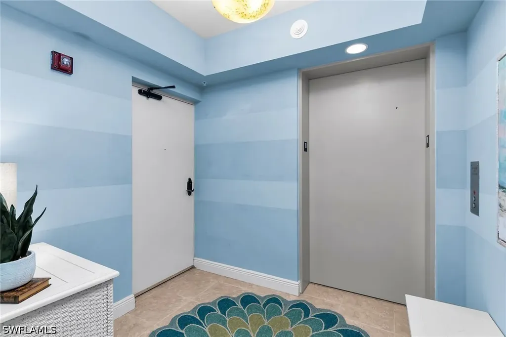 1065 Borghese Lane Naples FL 34114