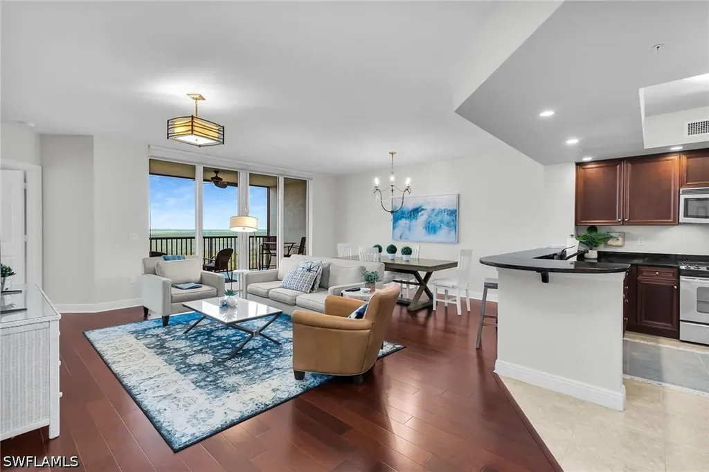 1065 Borghese Lane Naples FL 34114