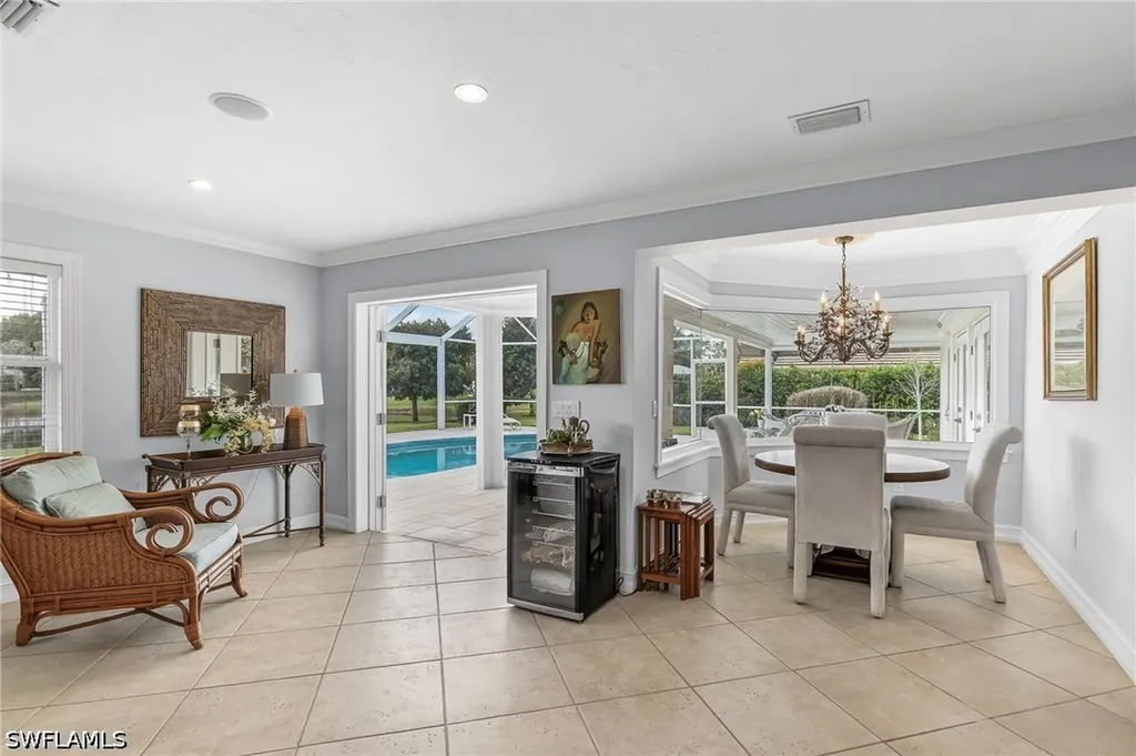 1904 Countess Court Naples FL 34110