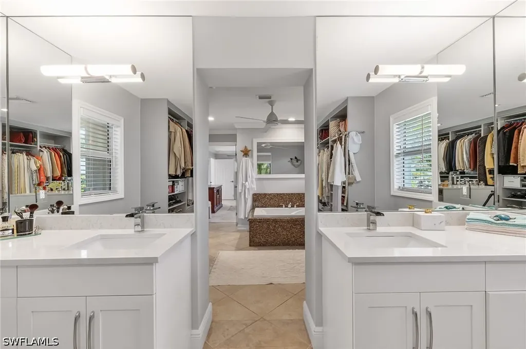 1904 Countess Court Naples FL 34110
