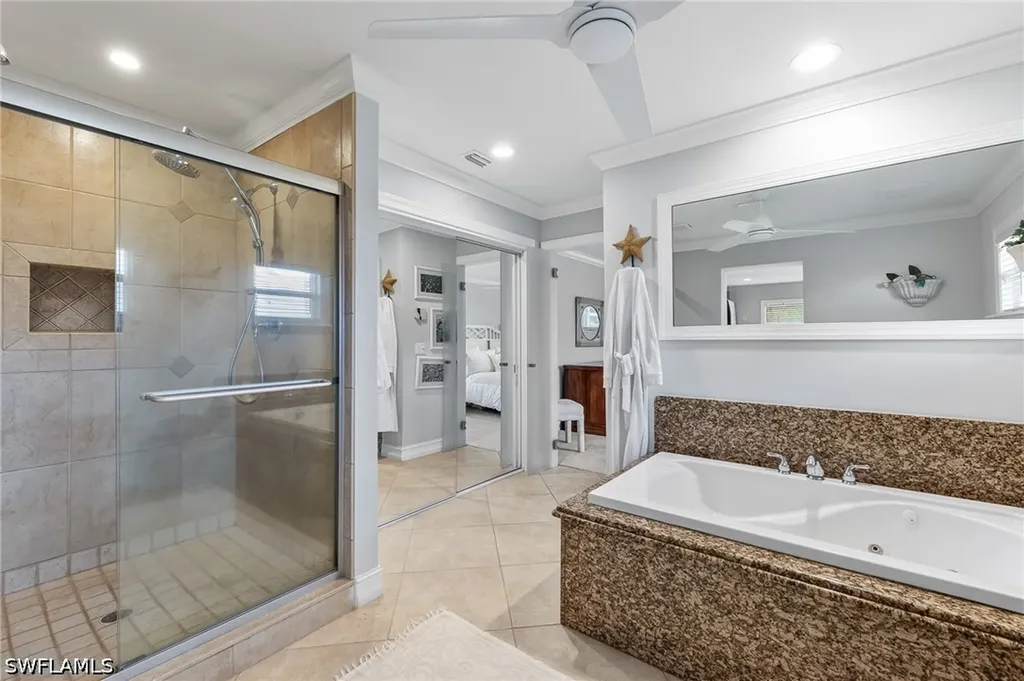 1904 Countess Court Naples FL 34110