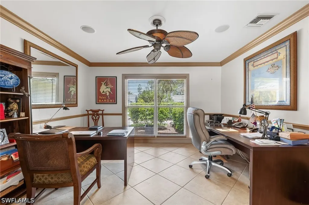 1904 Countess Court Naples FL 34110