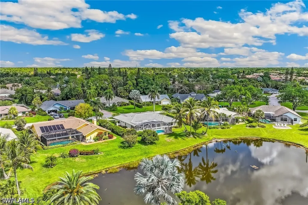 1904 Countess Court Naples FL 34110