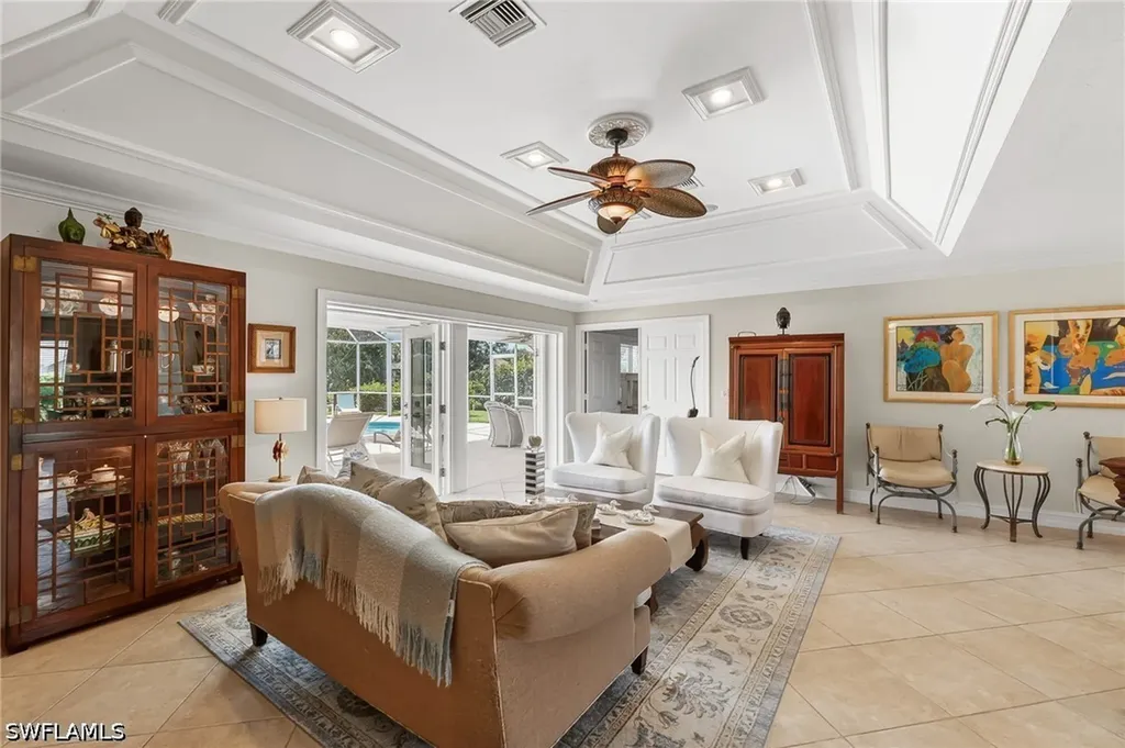 1904 Countess Court Naples FL 34110