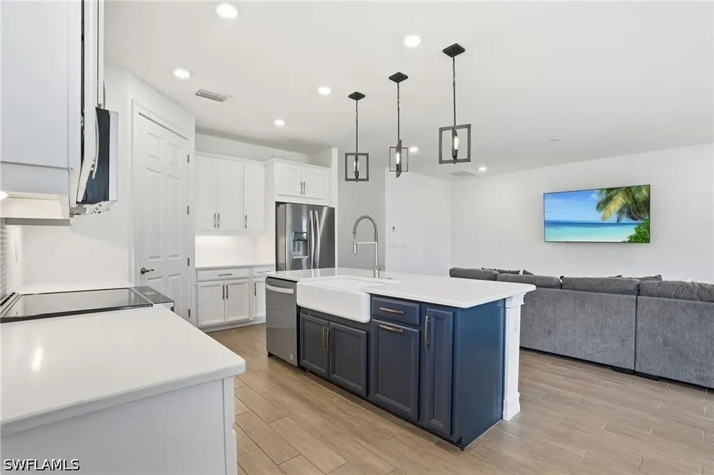 28032 Captiva Shell Loop Bonita Springs FL 34135