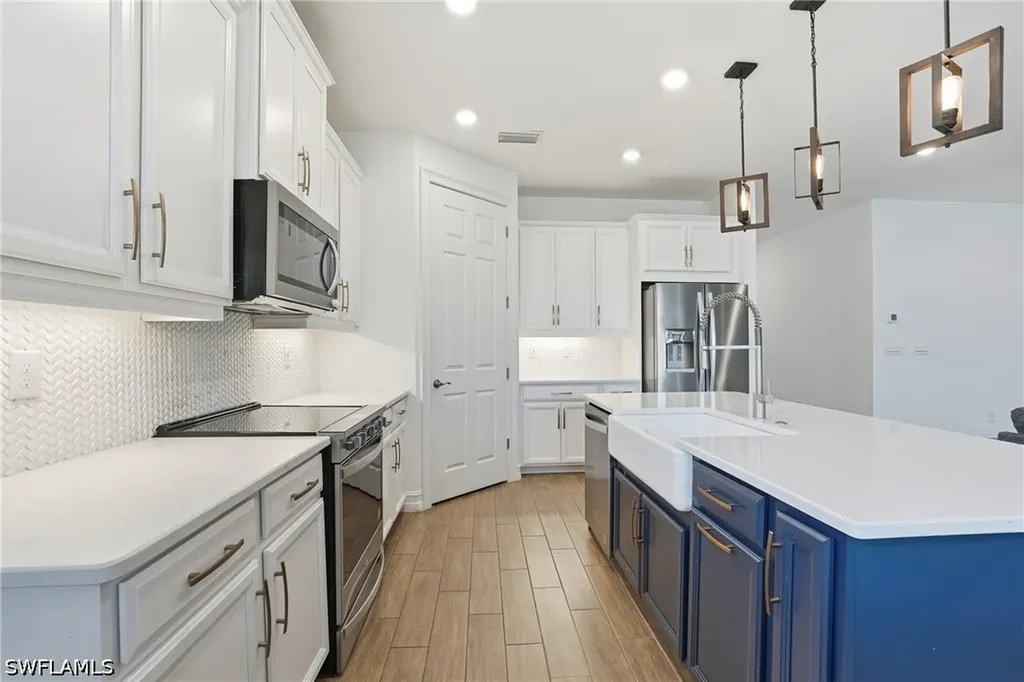 28032 Captiva Shell Loop Bonita Springs FL 34135