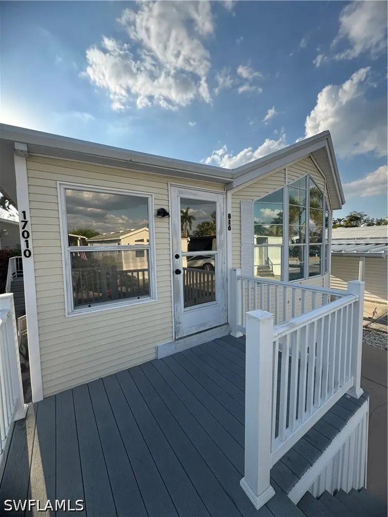 17010 Puppy Dog Drive Fort Myers FL 33908