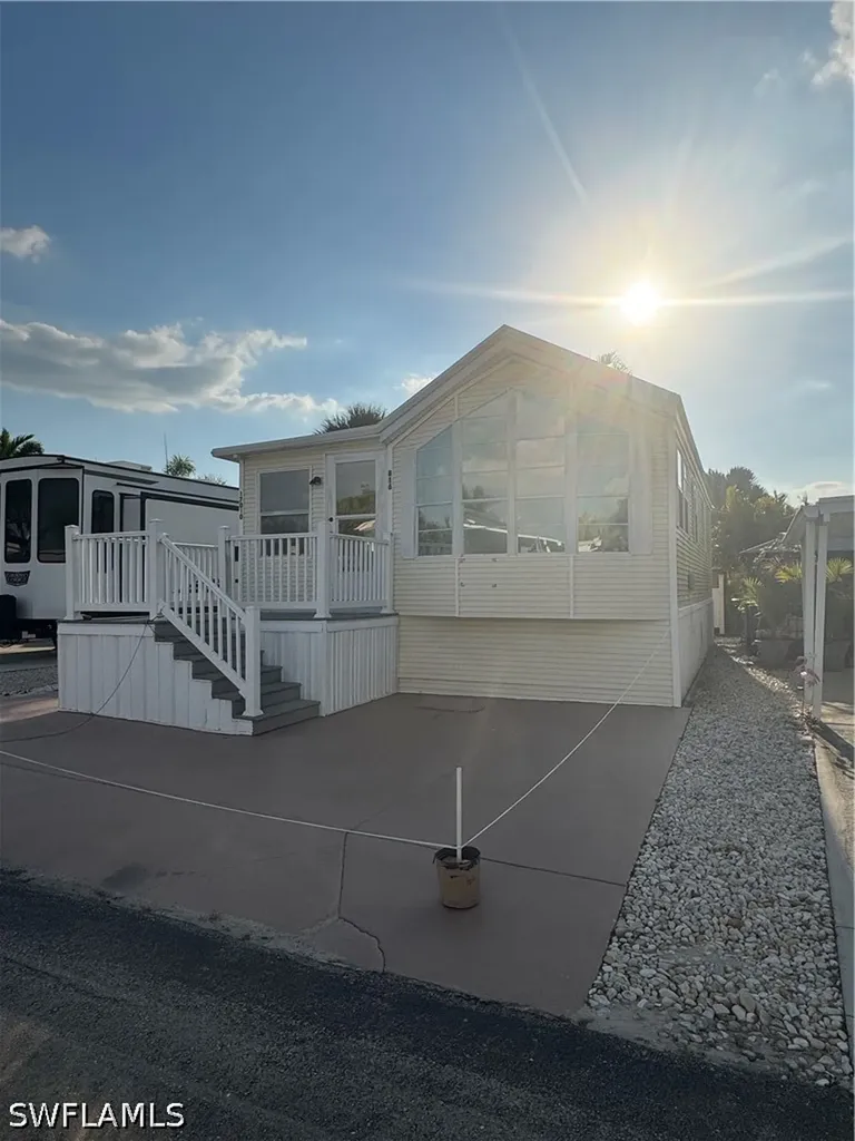 17010 Puppy Dog Drive Fort Myers FL 33908
