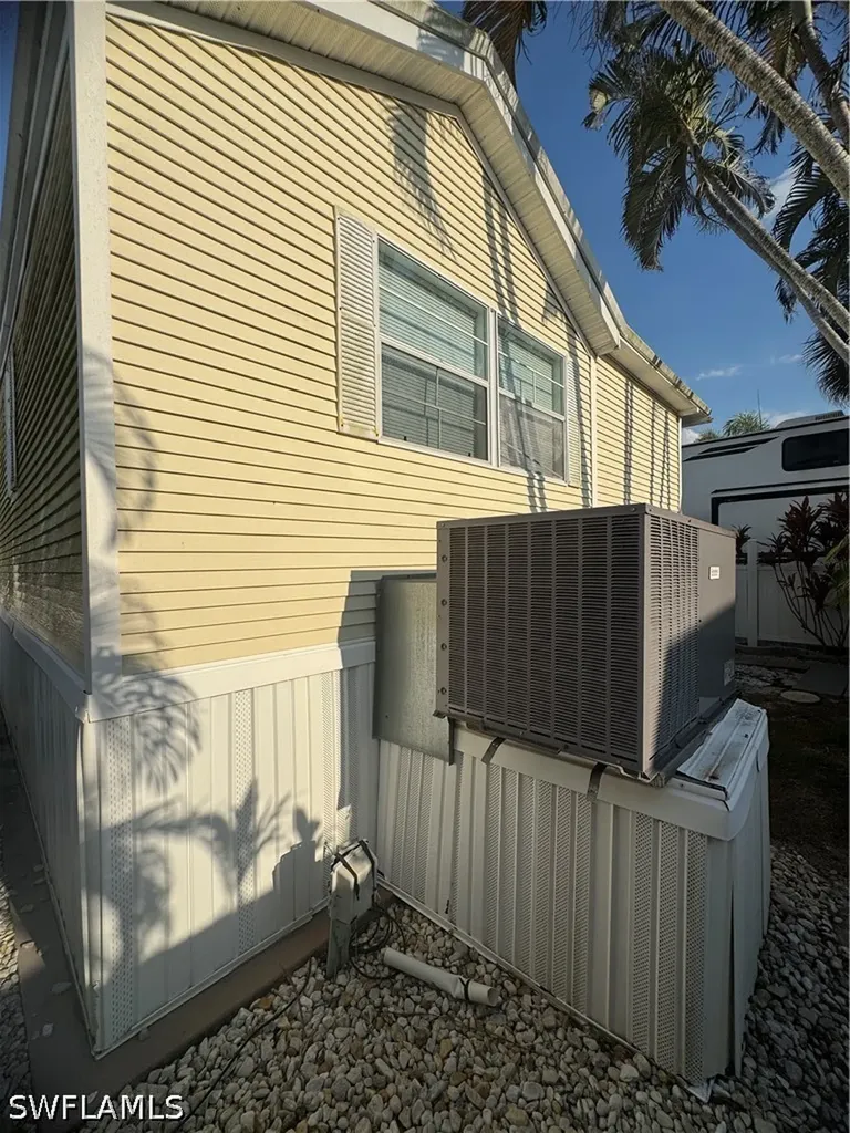 17010 Puppy Dog Drive Fort Myers FL 33908