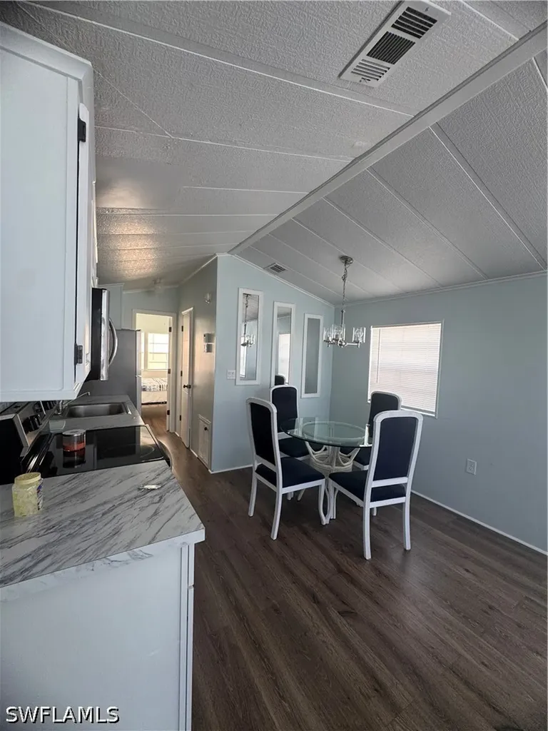 17010 Puppy Dog Drive Fort Myers FL 33908