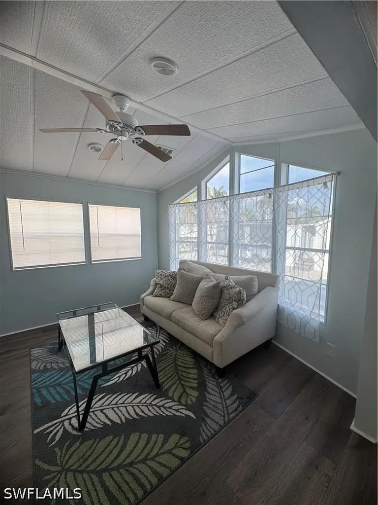 17010 Puppy Dog Drive Fort Myers FL 33908