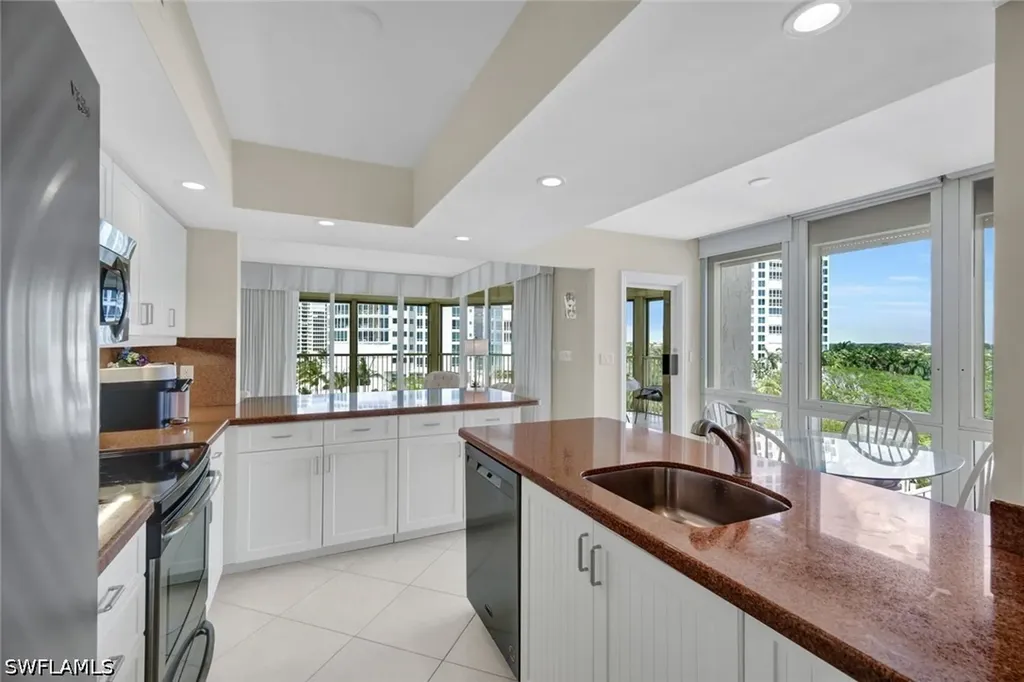 4051 Gulf Shore Boulevard N Naples FL 34103