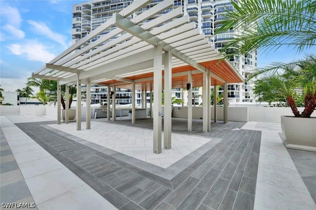 4051 Gulf Shore Boulevard N Naples FL 34103
