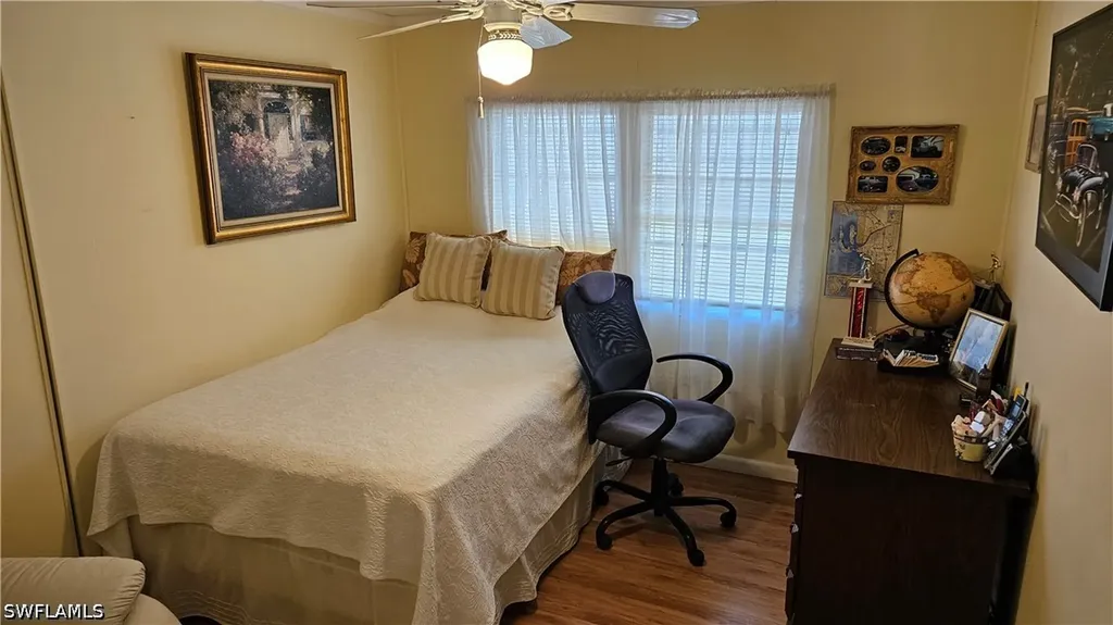 27432 Rue Viauv Avenue Bonita Springs FL 34135