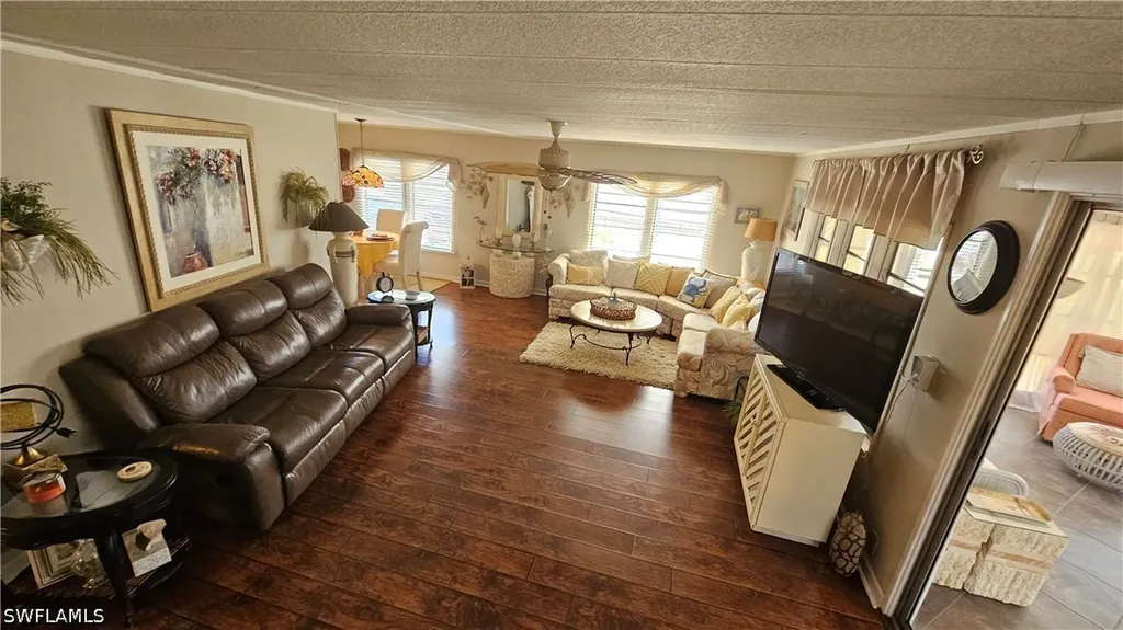 27432 Rue Viauv Avenue Bonita Springs FL 34135