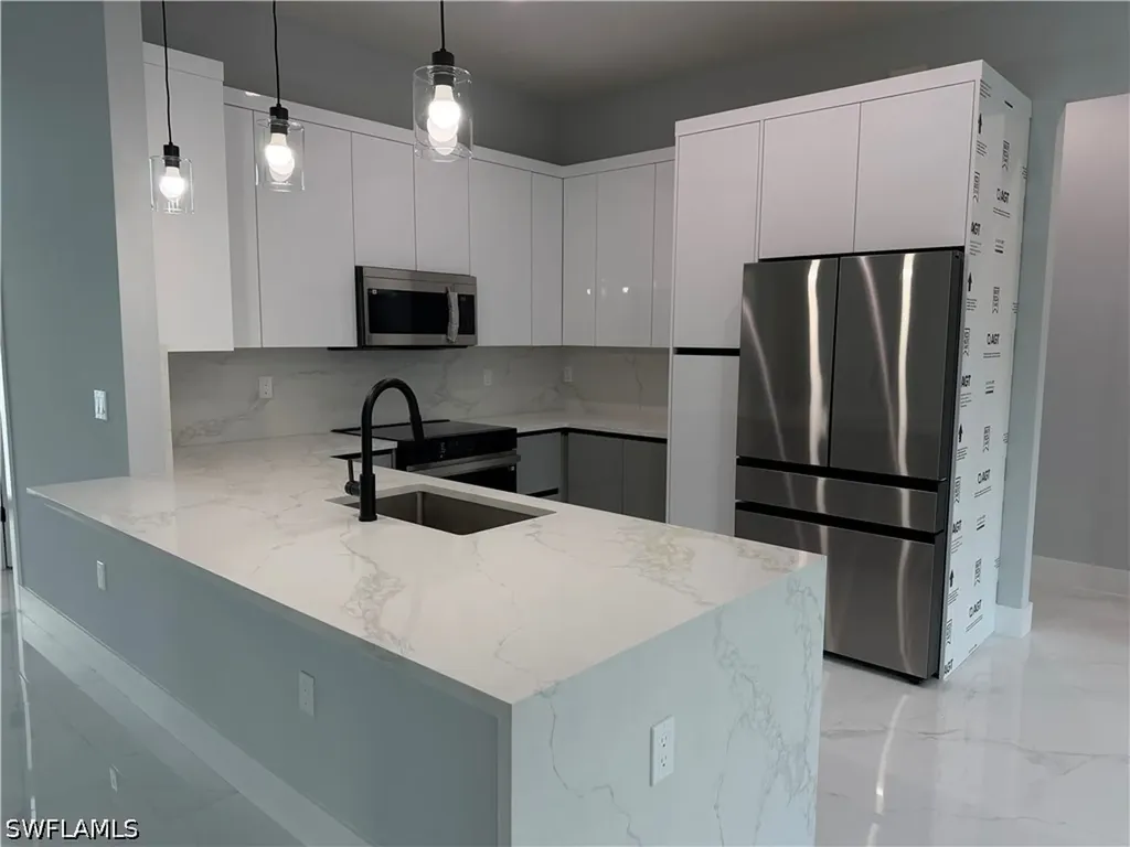 2648 24th Avenue SE Naples FL 34117