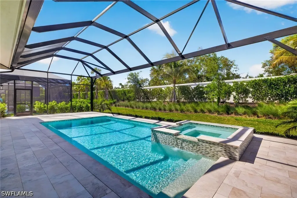 9712 Moonflower Lane Naples FL 34114
