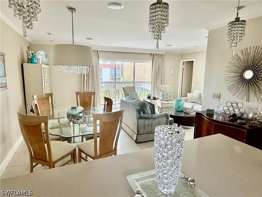 1666 Osprey Avenue Naples FL 34102