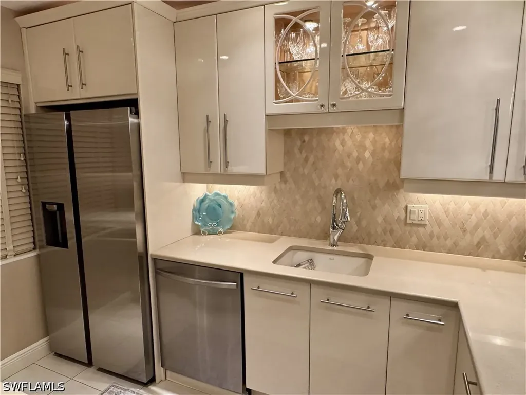 1666 Osprey Avenue Naples FL 34102