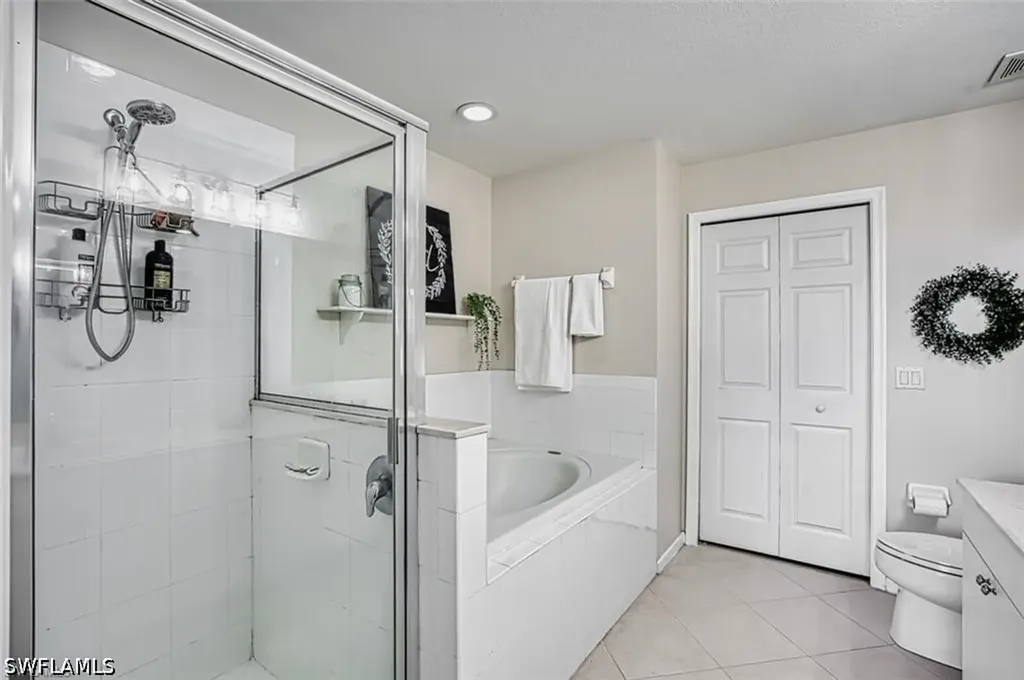 3091 Meandering Way Fort Myers FL 33905